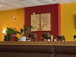 Interior  at Mango Thai Cuisine in Twinsburg