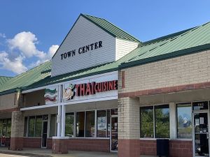 Exterior  at Mango Thai Cuisine in Twinsburg