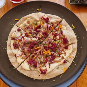 Flatbread at inner you vegan in Tenerife