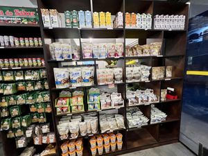 Vegan itens  at Armazém Bem Estar in Nova Friburgo