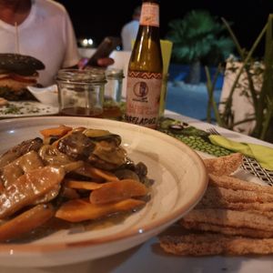 Strogonoff de vegetais at Bowlavista - Good Greens in Boa Vista