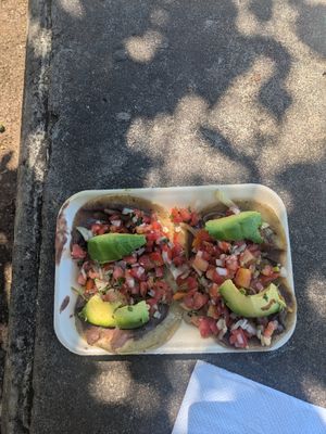  at Tacos Los Peches in Flores