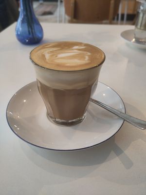 Oat flat white at Metta in Munich