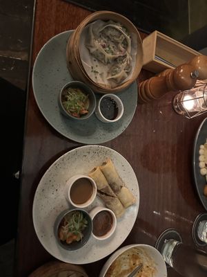 Teigtascherl Schwammerl – Knoblauch Dim Sum und karamellisiertes Kraut
  at Schlawiener Wirtshaus  in Vienna