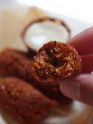 Croquetes de batata, tofu e trigo integral at Casinha Das Delícias Vegan in Santarem