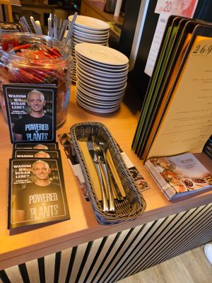 Inside at TWO SIX NINE in Frankfurt