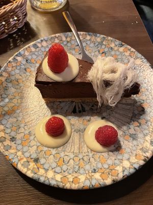 Schokoladen-Halva-Tarte #Veganuary at TWO SIX NINE in Frankfurt