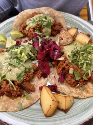 Tacos mit Vleisch  at Alebrijes in Frankfurt