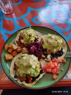 Tacos estilo Tijuana at Alebrijes in Frankfurt