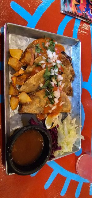 Empanadas at Alebrijes in Frankfurt