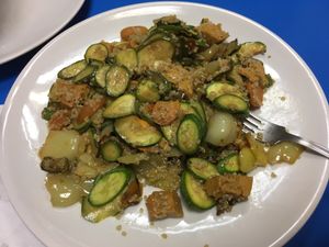 Quinoa with grilled veg and seitan at Vege Fast Food in Split