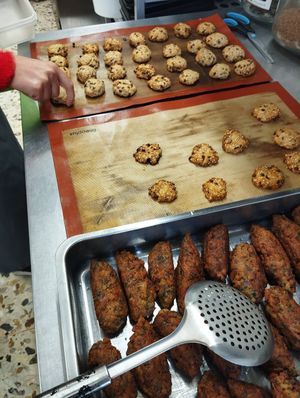 Keftas véganes & cookies avoine at L'Univers de Maryan in Seraing