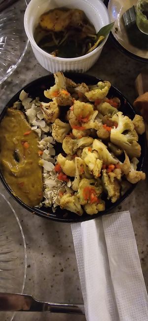 Cauliflower at Wild and the Sage in Unawatuna