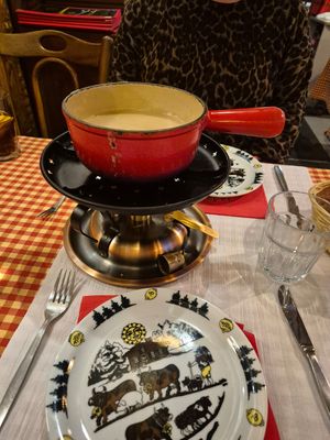 Vegan fondue at Auberge de Savièse in Geneva