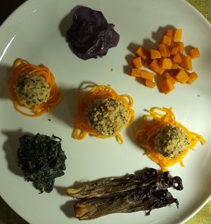 Fantasy balls of seasoned erbs with mile, amaranth and buckweat, chopped hazelnuts, smoked tofu and vegetables at Settecentoalberi in Noventa Di Piave