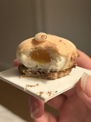 mini carottina  at Momade Cupcakes in Brussels