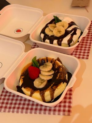 fluffy pancakes at Ramen Bar Akira in Rome