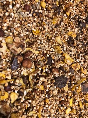 Le granola maison du brunch 
Aux noix - amandes- noisettes - chocolat et quinoa souflé at Horaé in Aix-en-provence