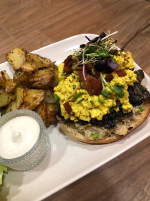  at Horaé in Aix-en-provence