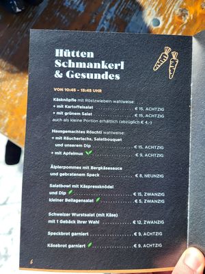 Hausgemachte Röschti mit Apfelmus at Ifenhütte in Hirschegg