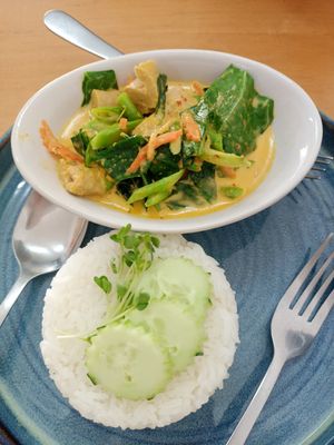 An absolute must try for a vegetarian who wants to try Thai cuisine. This became my favourite place to eat in Phuket.Tom yum soup and green Thai curry get 5 stars from me. at Kingliew Vegetarian in Phuket