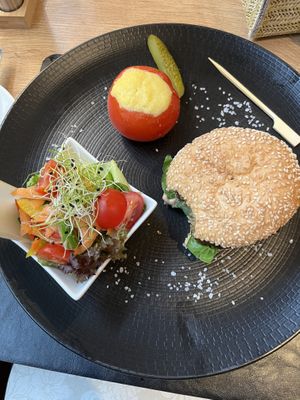 Green Mountain Burgerr  at Ritter in Kandersteg