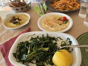 Cicoria  at Glossitses in Crete