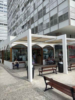 Outside seating   at Gelateria Arlecchino in Punta Del Este