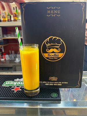  at Sodhi Pizza Hub in Setubal