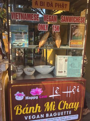the stall  at Hoi Banh My Chay - Food Stall in Hoi An