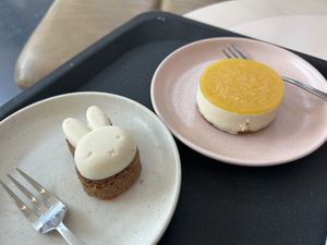 Mango cheesecake 5,25€
Worteltje taart 4,25€  at Museumcafé Centraal in Utrecht