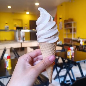 Sorvete de baunilha at Semente de Girassol in Curitiba