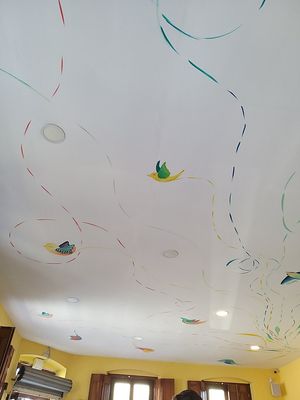 O teto é lindo at Semente de Girassol in Curitiba