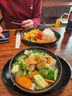  at Som Kitchen in Vienna