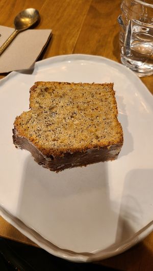  at Helen's Book in Paris