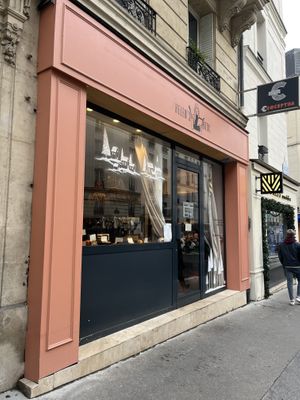   at Helen's Book in Paris