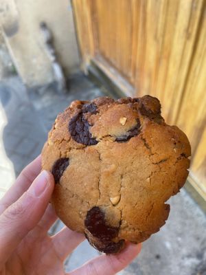  at Helen's Book in Paris