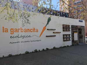 Exterior at La Garbancita Ecológica in Madrid