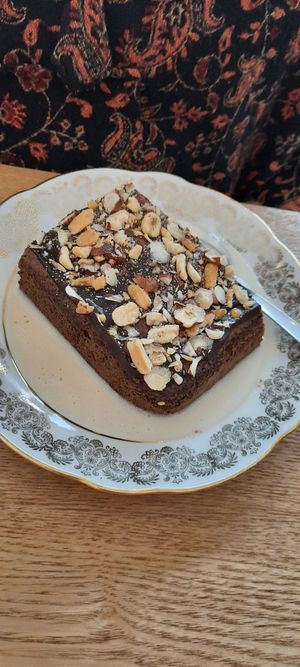 Gâteau chocolat crème anglaise at Planty Kitchen in Clermont-ferrand