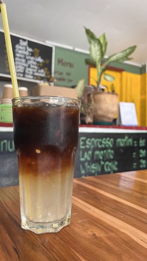 Ice coconut juice cafe  at Jay's Coffee Shop in Don Det