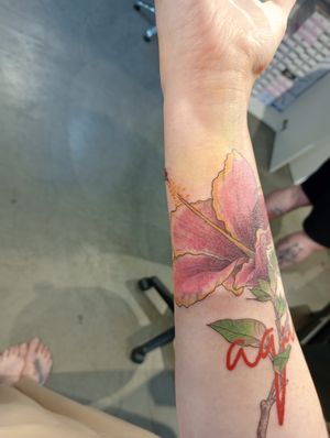  at L'Abeille Blanche in Brussels