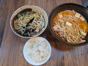 Shoyou vegan ramen, silken tofu mazemen, extra rice at Umamido - Honest Ramen in Brussels