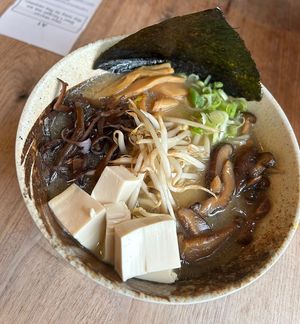 MISO VEGETARIAN RAMEN (vegan because ordered without egg) #Veganuary at Umamido - Honest Ramen in Brussels