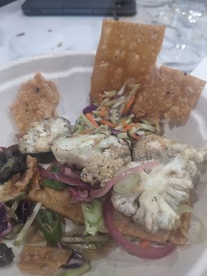 Cauliflower taco at Omari's Music Bar in Washington