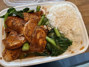 Chicken in pepper sauce lunch special at The Original Buddha Bodai - Kosher Vegetarian Restaurant in New York City