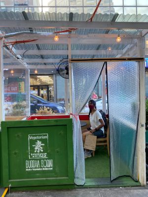 Outdoor tables at The Original Buddha Bodai - Kosher Vegetarian Restaurant in New York City