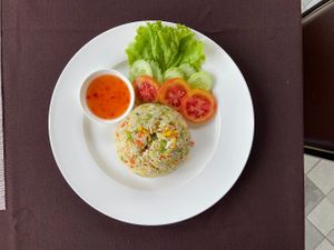 Vegetable Fried RIce at Manna Kitchen in Battambang