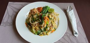 Pad Thai at Manna Kitchen in Battambang