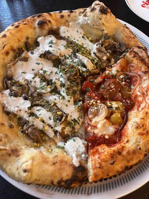   at RAZZO Vegan Pizza Bar - Südstadt in Cologne