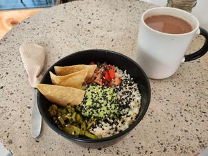  at Neek'kafé in Mexico City